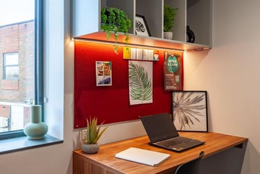 1 bed studio, 40-41 High Street, Englefield Green, Egham, TW209DP - Image 5